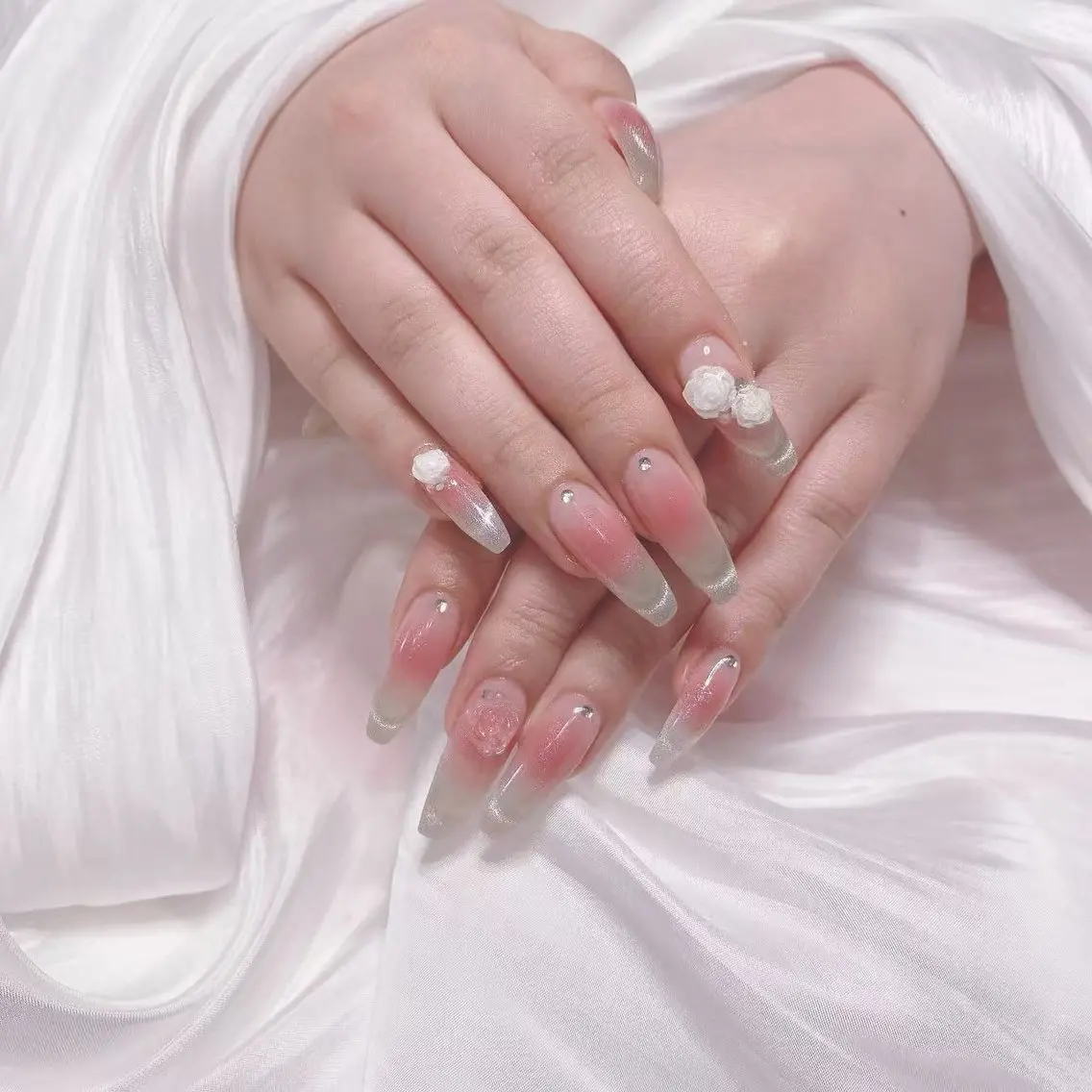 ネイル ジョリ kasumi🌹💅のネイルデザイン