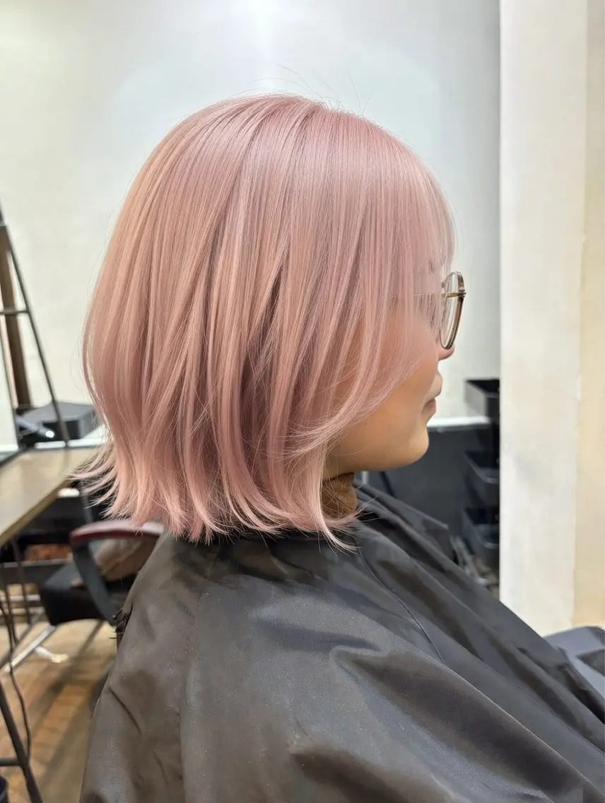 ミディアム カラー ⭐️MAKI⭐️中野 ハイトーン/レイヤーのヘアスタイル