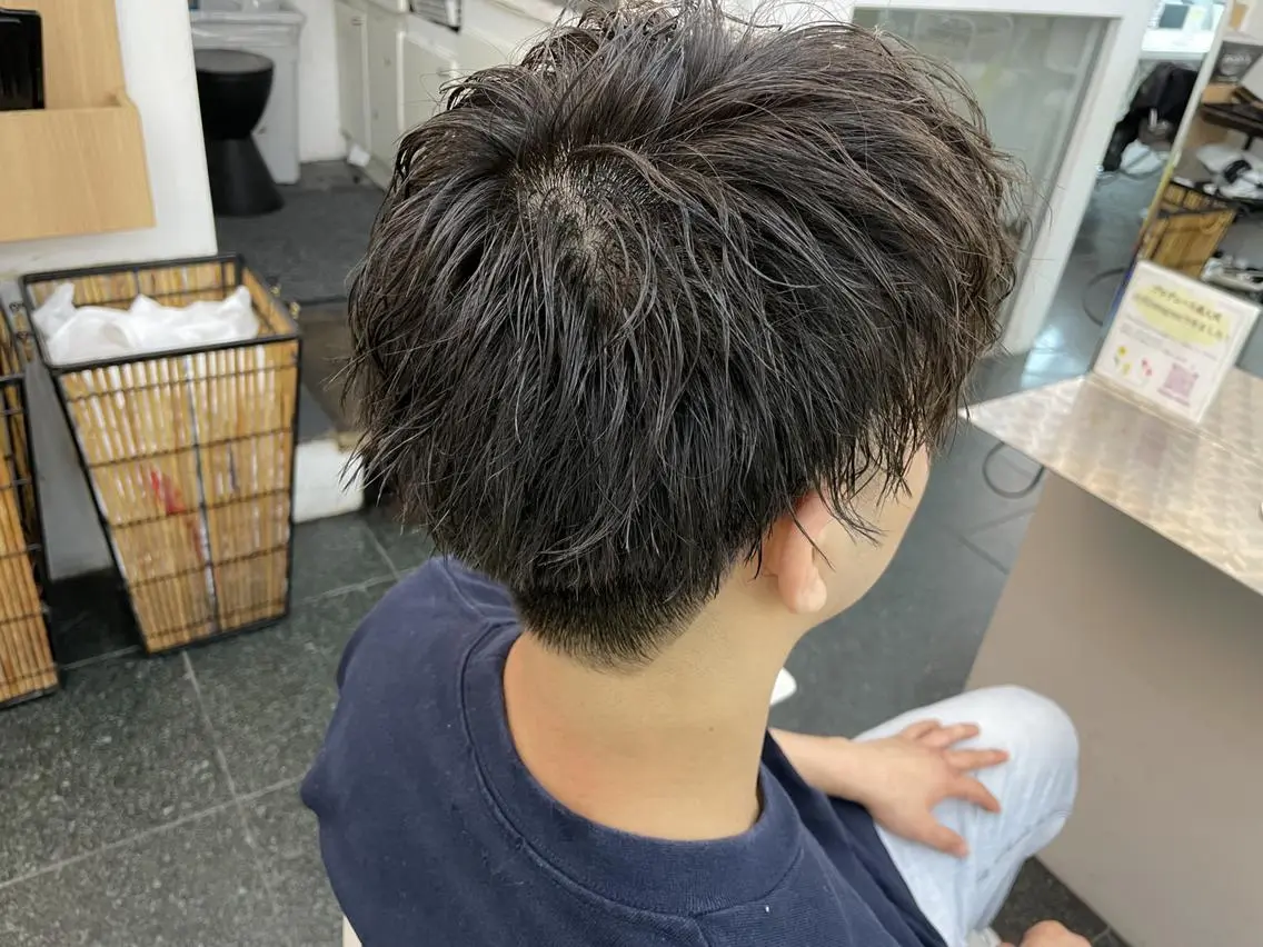 ショート パーマ メンズ カット パーマ 💇🏻‍♂️パーマ ニキ✨本田龍斗のヘアスタイル