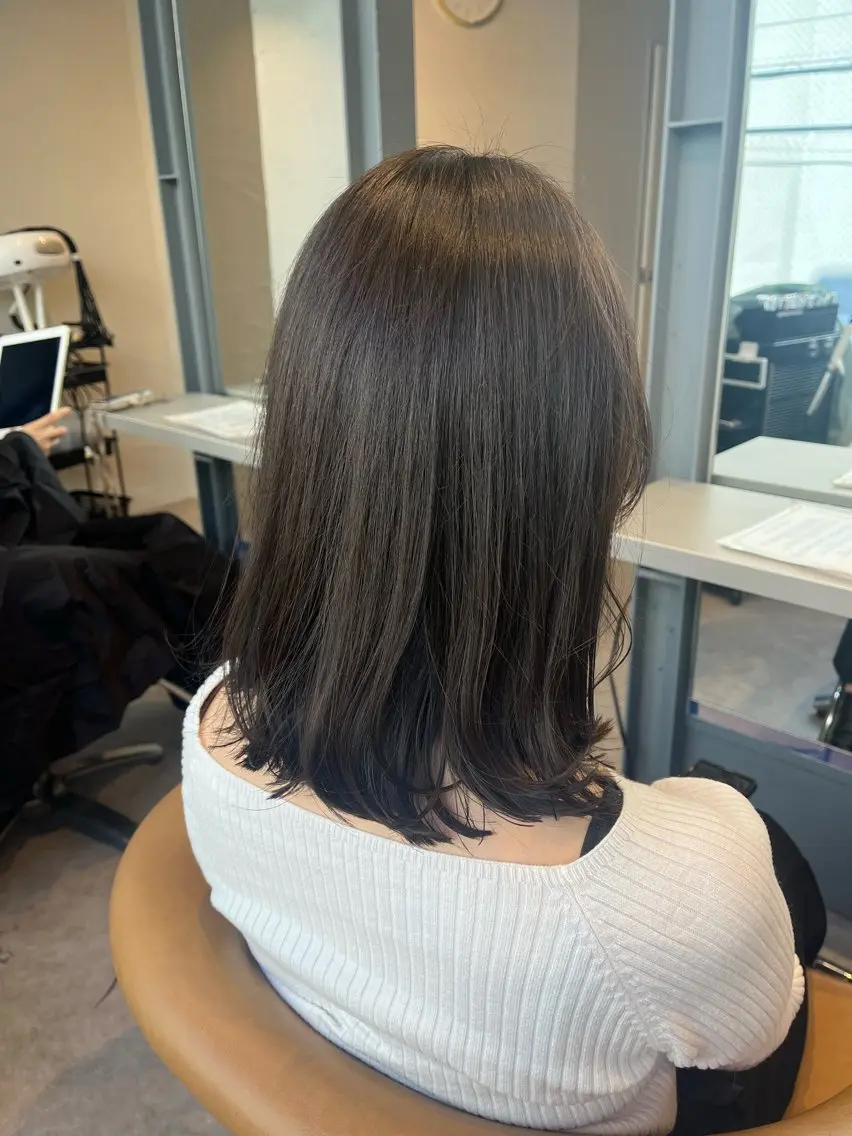 ミディアム カット トリートメント うしだ かおるのヘアスタイル