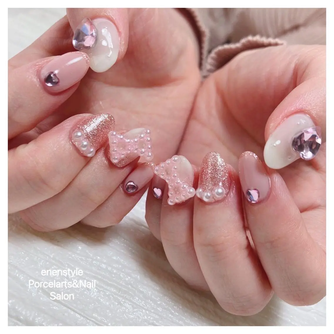 ミディアム ネイル 🐾enen style 🐾のネイルデザイン