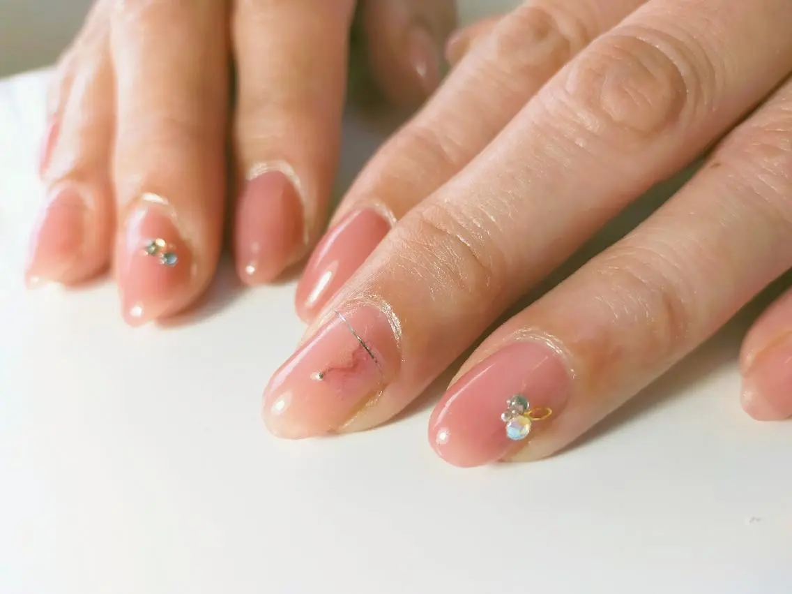 ネイル ピンク Riche. ﾈｲﾙｻﾛﾝﾘｼｪのネイルデザイン