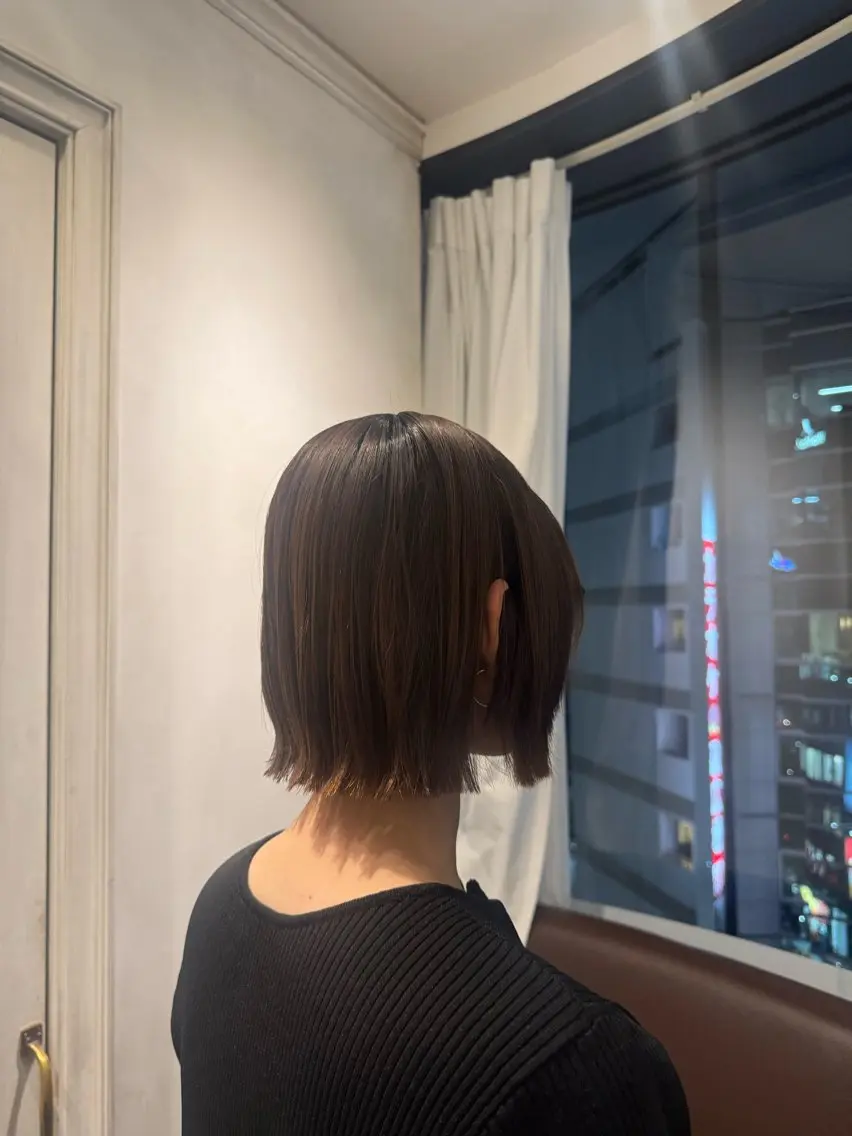 ショート カラー ボブレイヤー ボブ レイヤーカット カット 透明感カラー💜 モテ髪 空陽💙のヘアスタイル