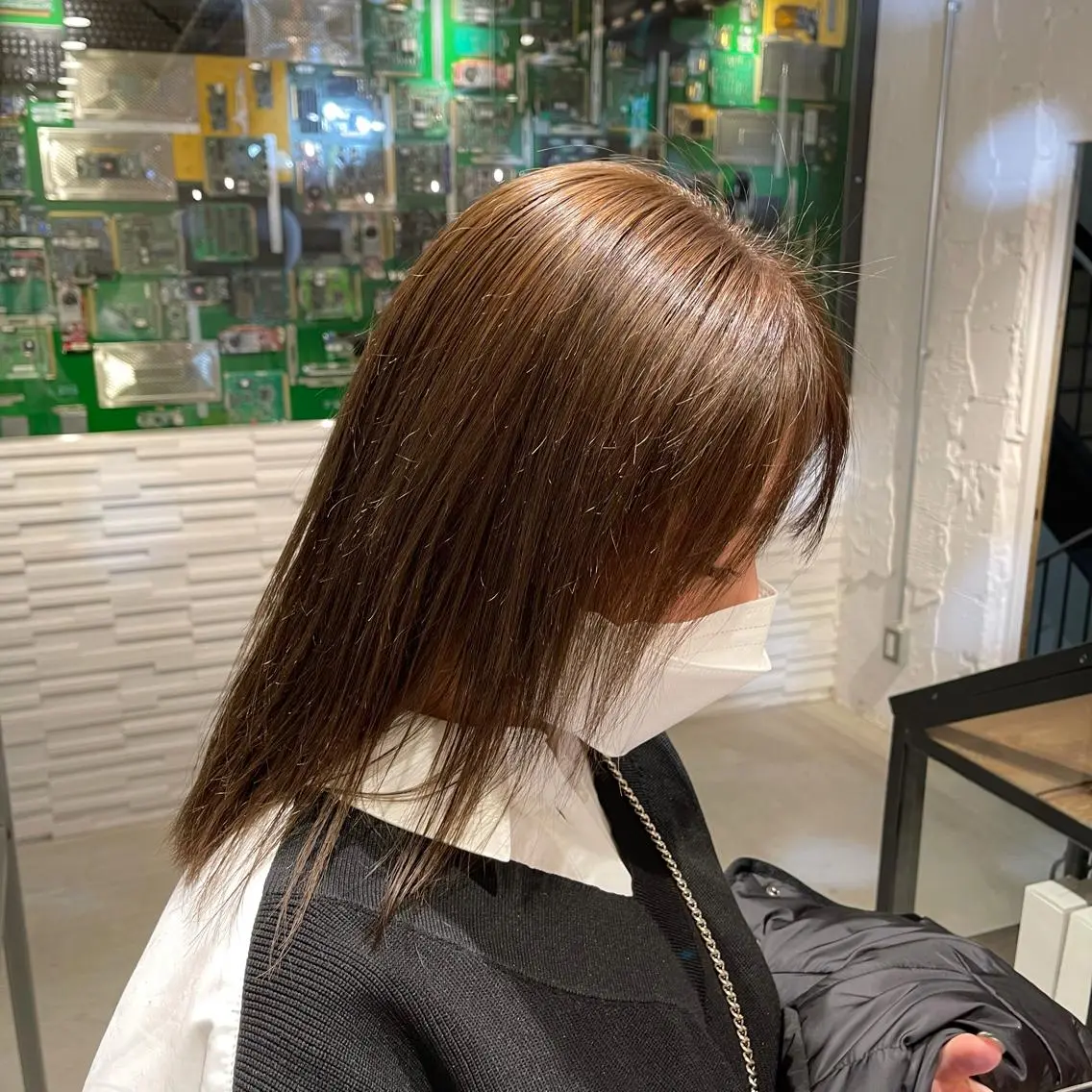 セミロング カラー ブラウンカラー nameless miichiのヘアスタイル