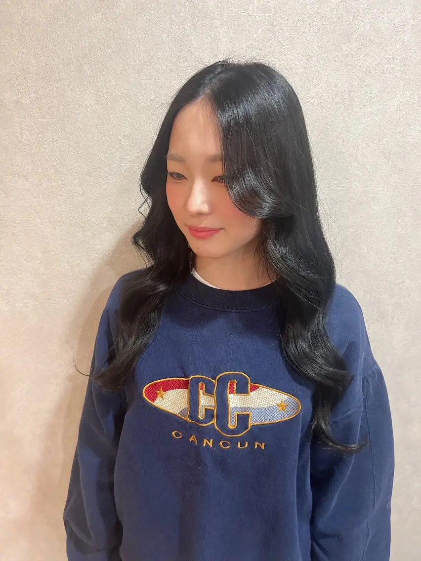 カラー 黒髪 いまい ちひろのヘアスタイル