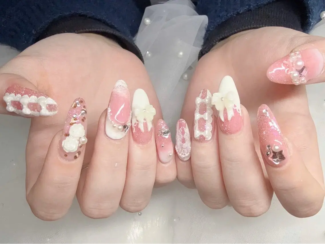 ネイル オーロラネイル グラデーション ハート ホログラムネイル キラキラネイル Rin Rinのネイルデザイン