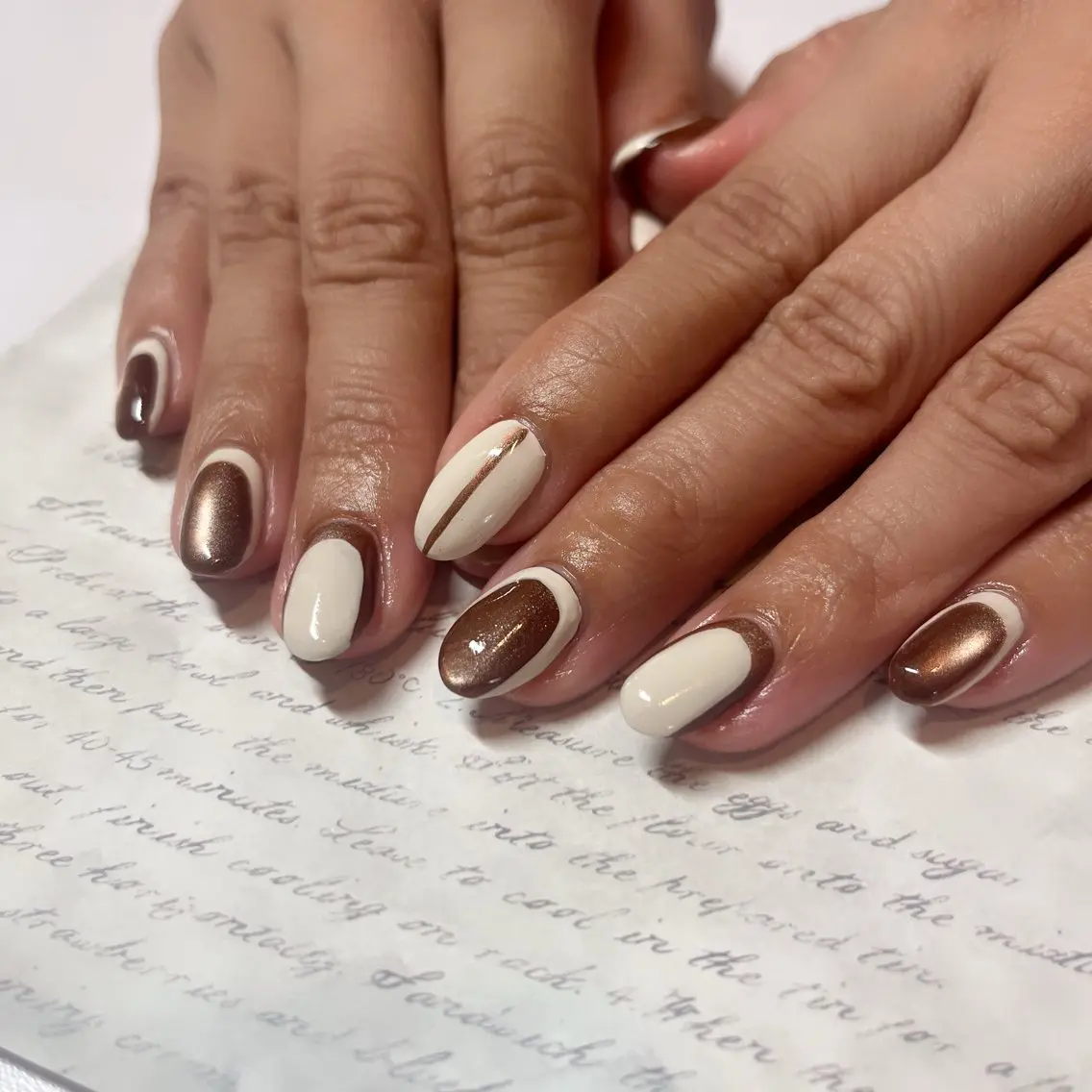 ネイル ハンドネイル li___nail 31のネイルデザイン
