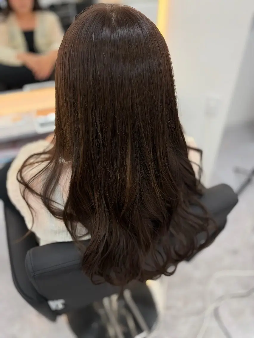 ロング カラー カット ヘアカラー 山中 麗美のヘアスタイル