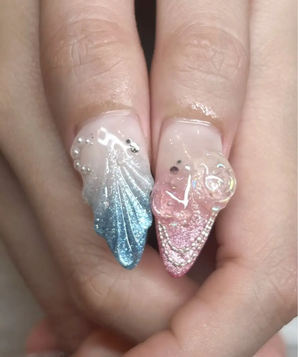 ネイル チークネイル ドット フットネイル フレンチネイル グラデーション ハンドネイル RUBY Nail 日暮里店のネイルデザイン