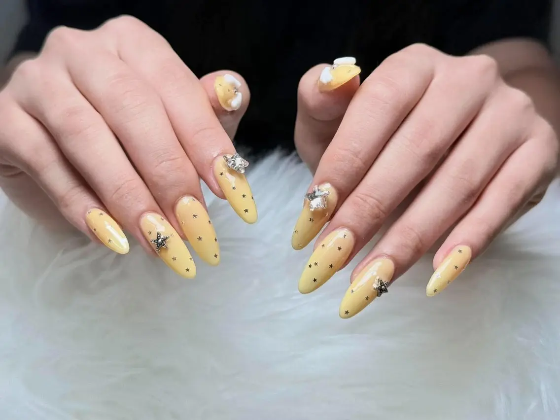 ネイル 韓国ネイル 水色 マグネットネイル ニュアンスネイル オフィスネイル ハンドネイル Hana Rose Nailのネイルデザイン