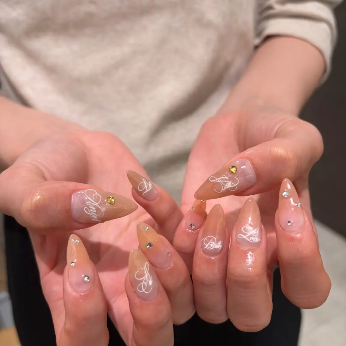 ネイル ハンドネイル 🐬Cxxu° Nail✝️のネイルデザイン