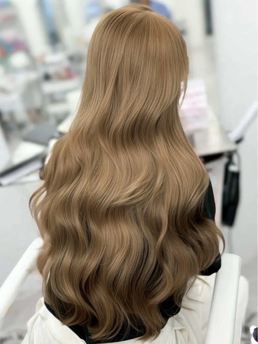 ロング カラー アッシュ ベージュカラー ブリーチ ブラウンカラー ブラウンベージュ ヘアカラー トリートメント 盛れるベージュ✨韓国 レイヤーkanatoのヘアスタイル