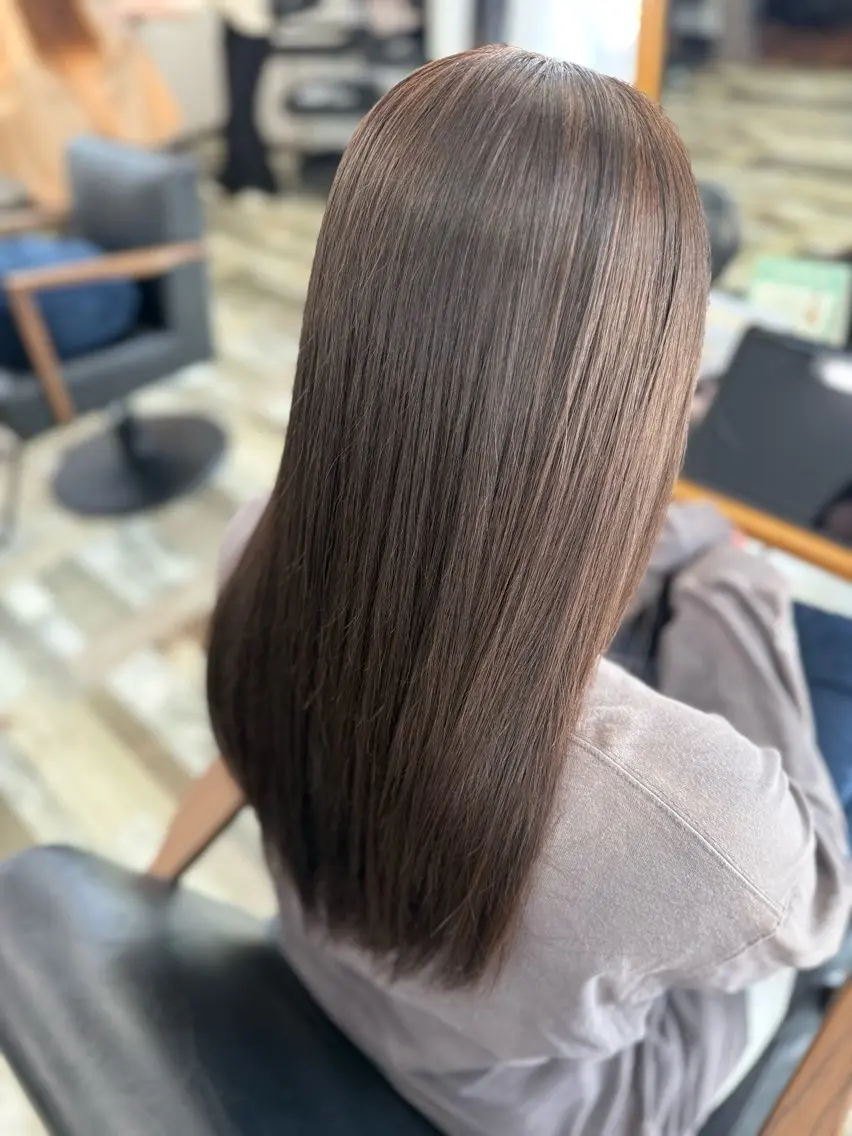ロング ヘアカラー 中西 広人のヘアスタイル
