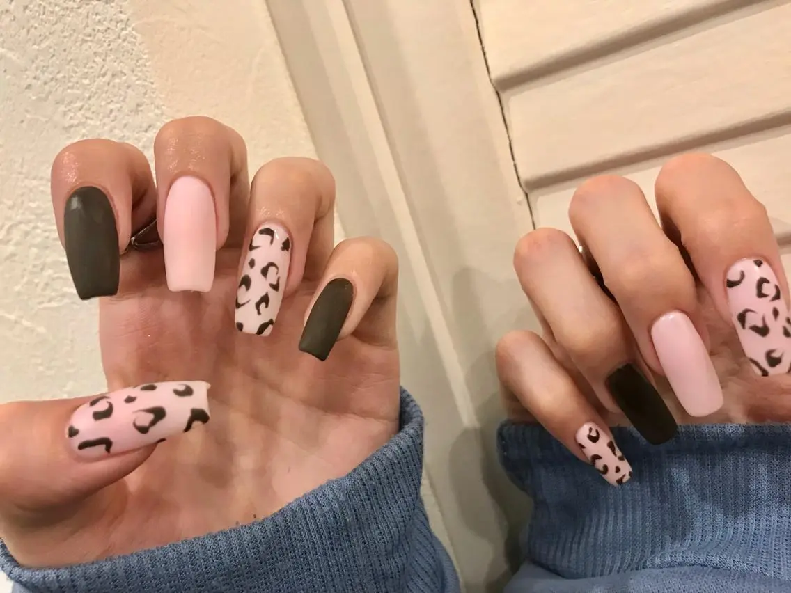 ネイル emunail あやかのネイルデザイン