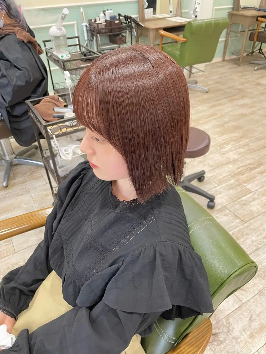 カット+ブリーチなしダブルカラー+トリートメント【ケアプロ(トリートメントの促進機)】の写真