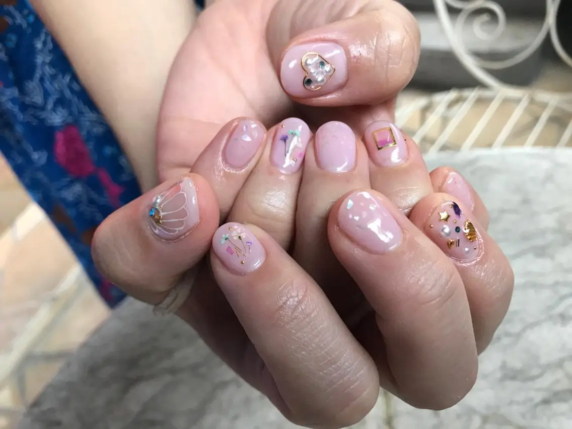 ネイル ピンク T. Ayakoのネイルデザイン