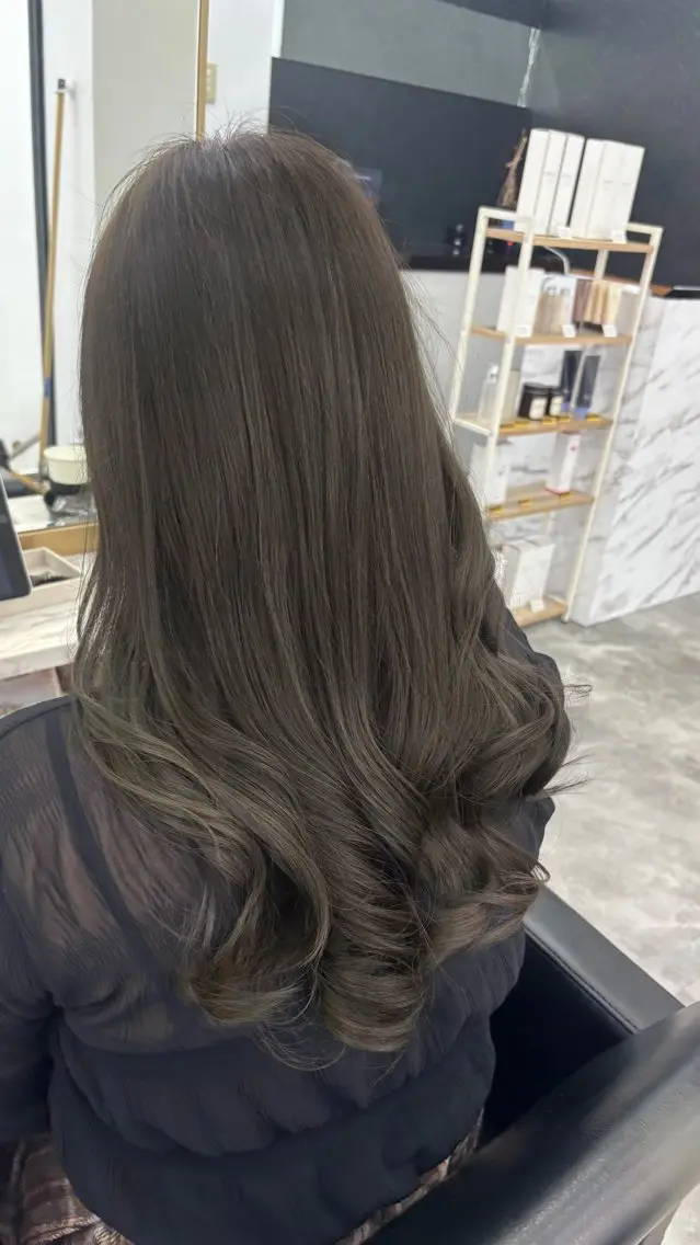 ロング ヘアカラー belle / REIA🎀🩶のヘアスタイル