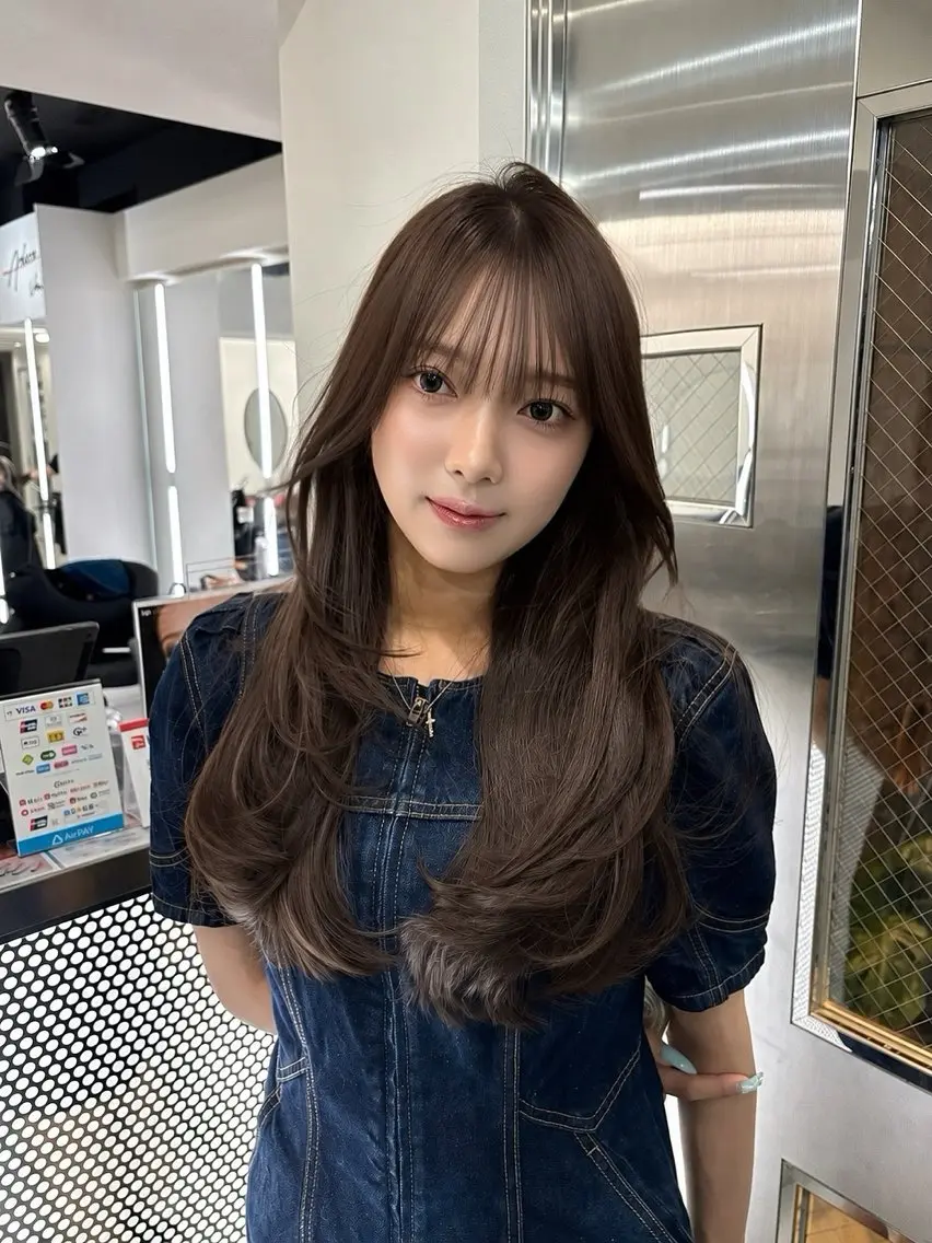 ロング カラー カット トリートメント 堀江/透明感 ベージュ/白川幸太のヘアスタイル