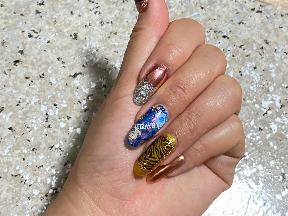 ネイル mau nail ,to skinのネイルデザイン