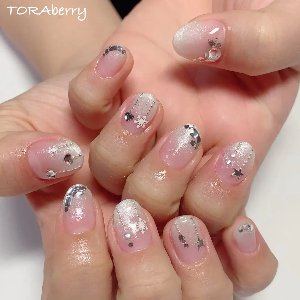 ネイル ハンドネイル ネイリスト なつみのネイルデザイン