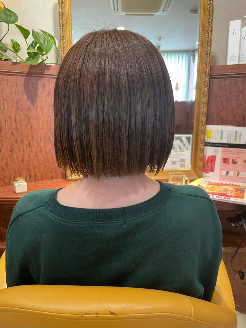 🌼女性限定🌼カット+カラー💇♀️フルカラーの場合+550〜1100円頂戴しております🙇♀️の写真