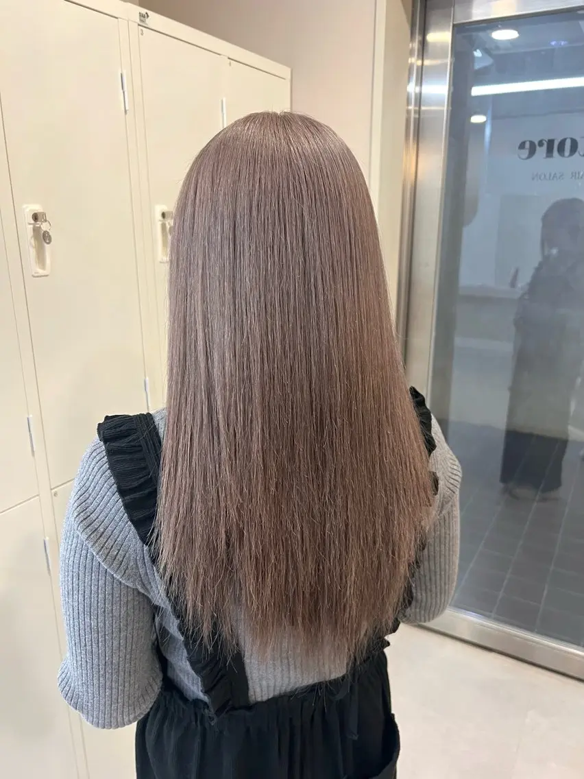ロング カラー ベージュカラー ブリーチ グレージュ ヘアカラー ブリーチカラー🦋‪ 田中さくらのヘアスタイル