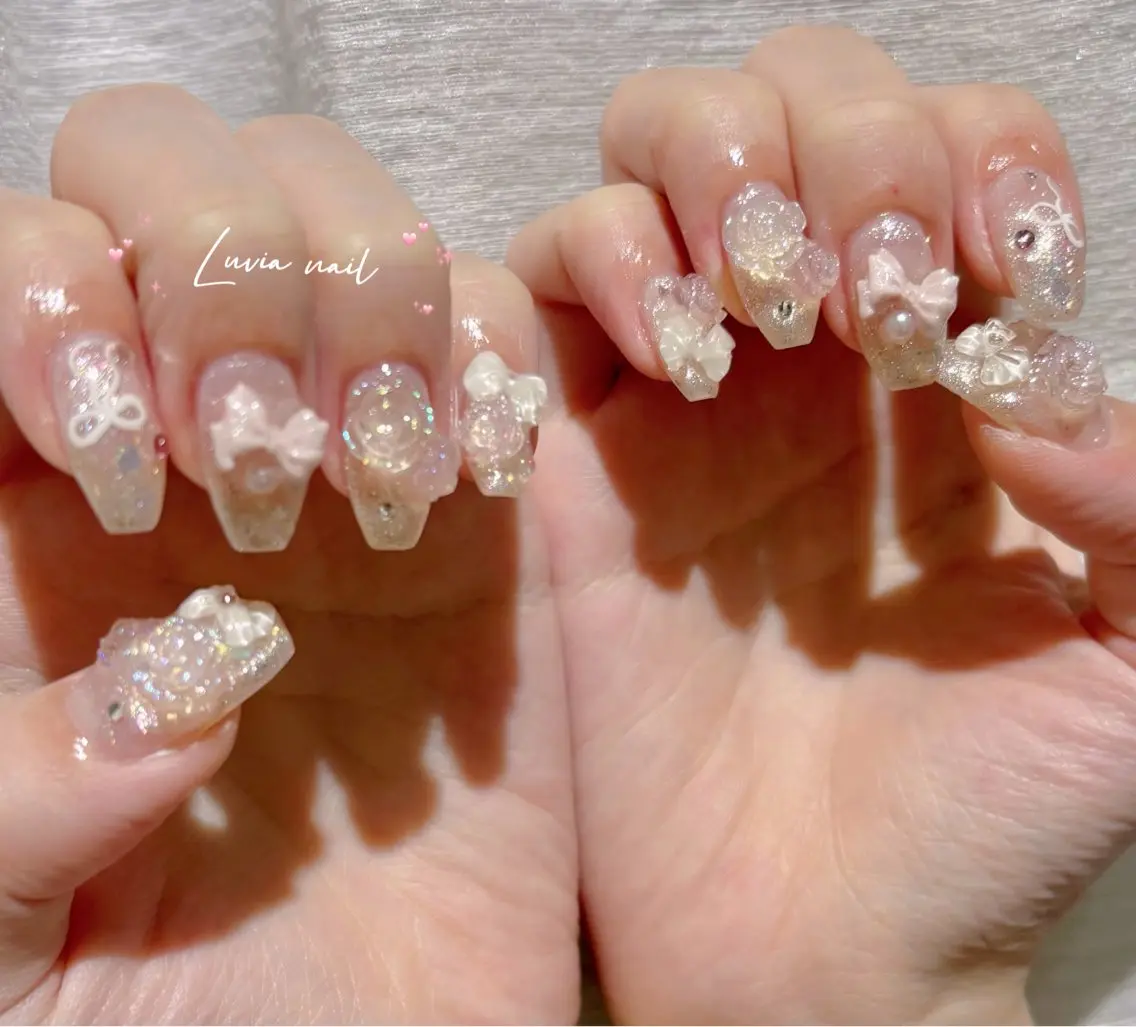 ネイル ハンドネイル 🎀Luvia ワンホンネイル💫のネイルデザイン