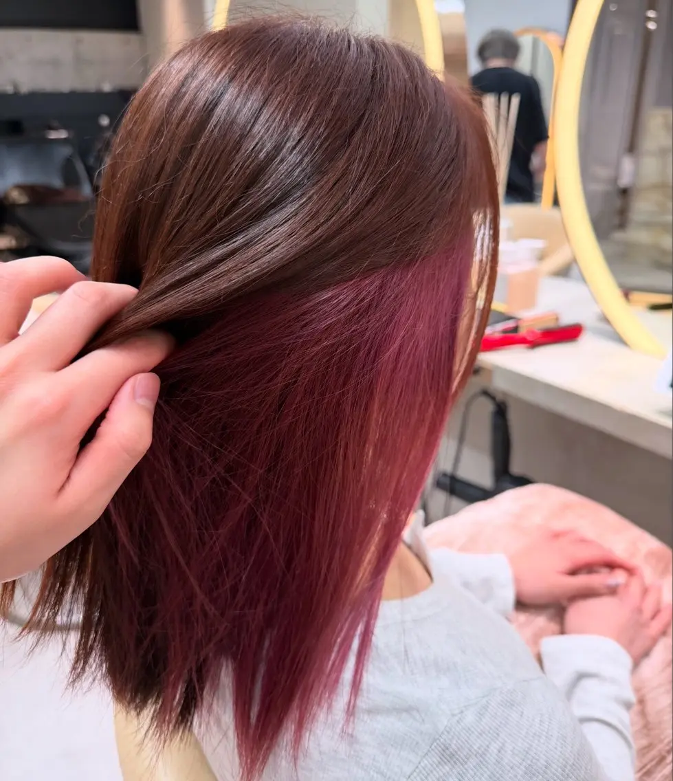 ミディアム ヘアカラー shion 透明感カラーのヘアスタイル
