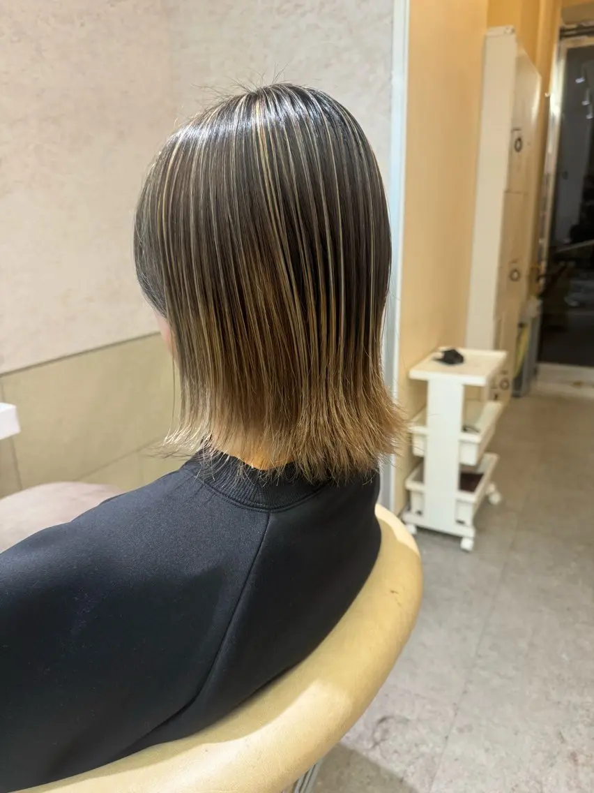 ミディアム カラー 高円寺946 伊畑優希のヘアスタイル