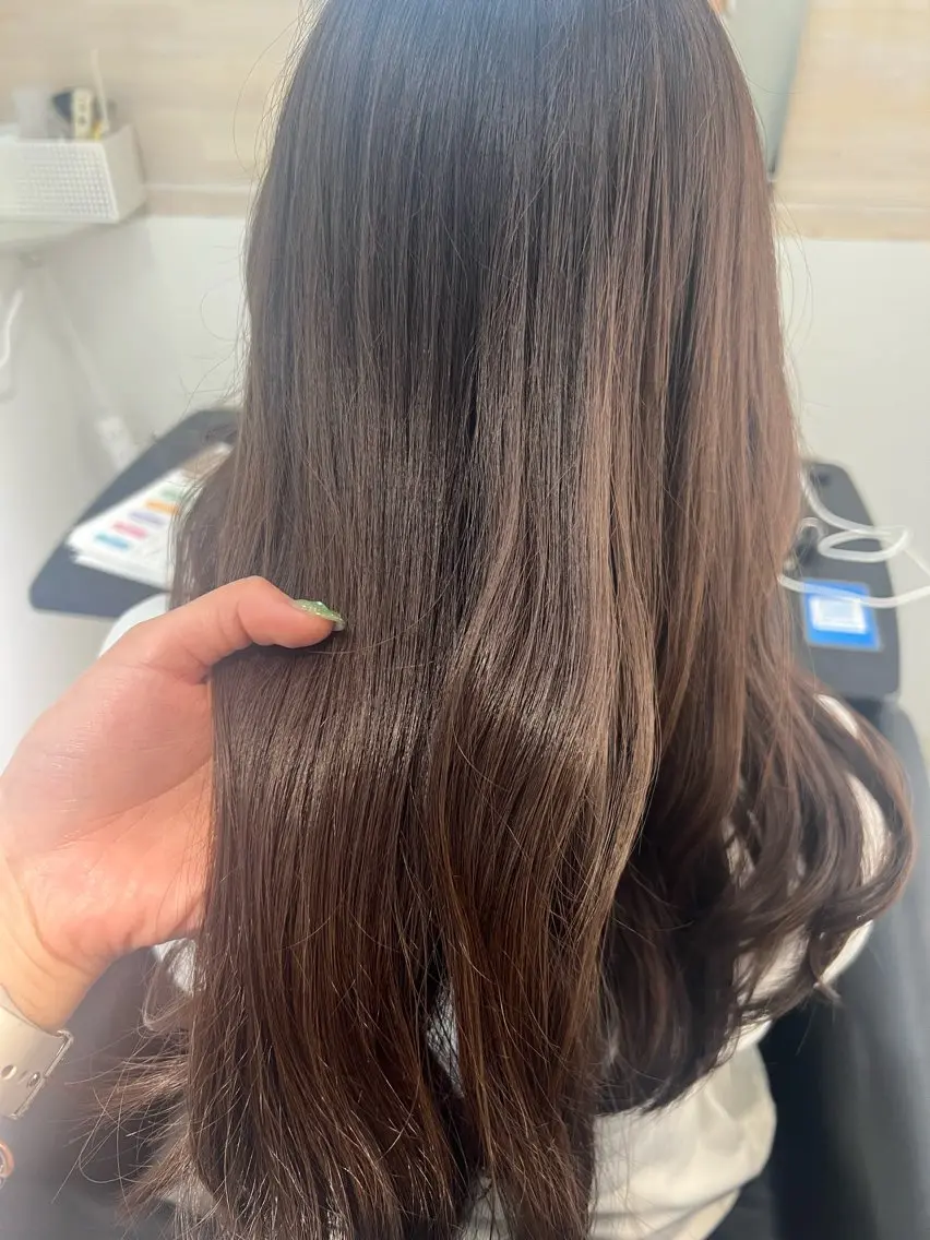 ロング カラー ブラウンカラー チョコレートブラウン ヘアカラー トリートメント 🥣🫧艶カラー 🦋アカマ ミユ🦋のヘアスタイル