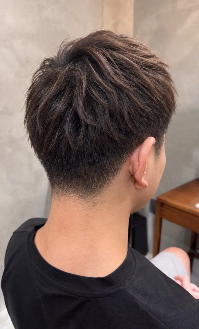 【SNS撮影用】メンズカット(プチヘッドスパとアイブローカット込み) ※バックスタイルなどの写真を撮らさせて頂きますの写真