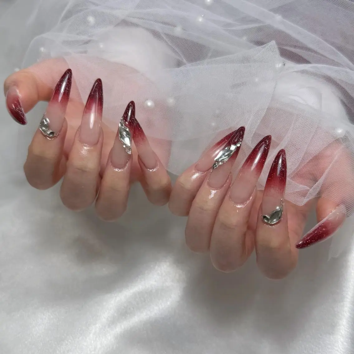 ネイル PEEKABOO NAIL 梅田のネイルデザイン