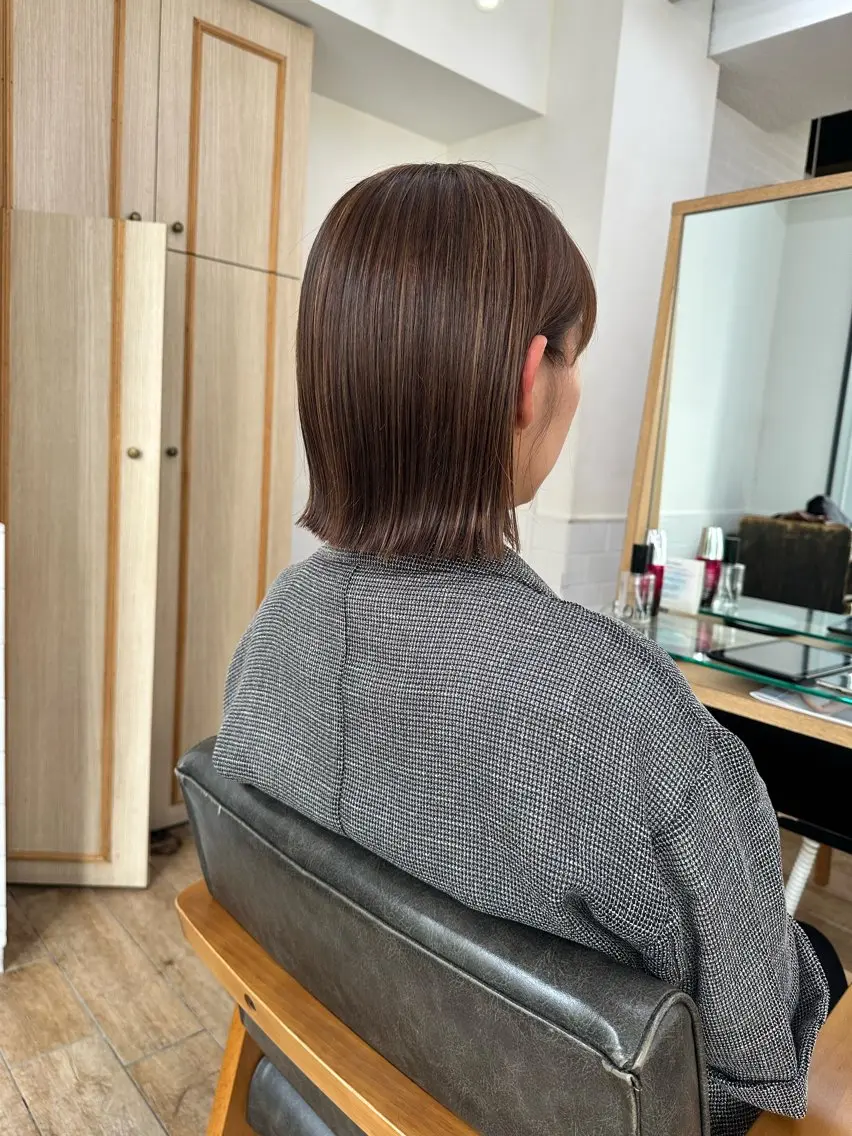 ミディアム カラー パーマ ヘアアレンジ メンズ キッズ カット ヘアカラー 顔まわりで差がつく 🌿似合わせカットのヘアスタイル