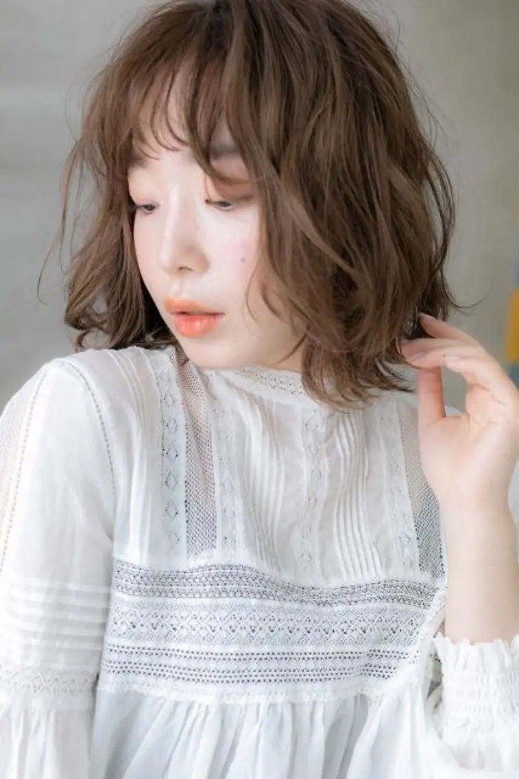 ミディアム 阿部 雲母のヘアスタイル