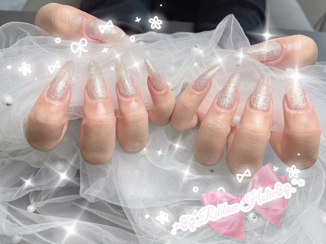 ネイル ハンドネイル ハンドケア Ribbon Holicのネイルデザイン