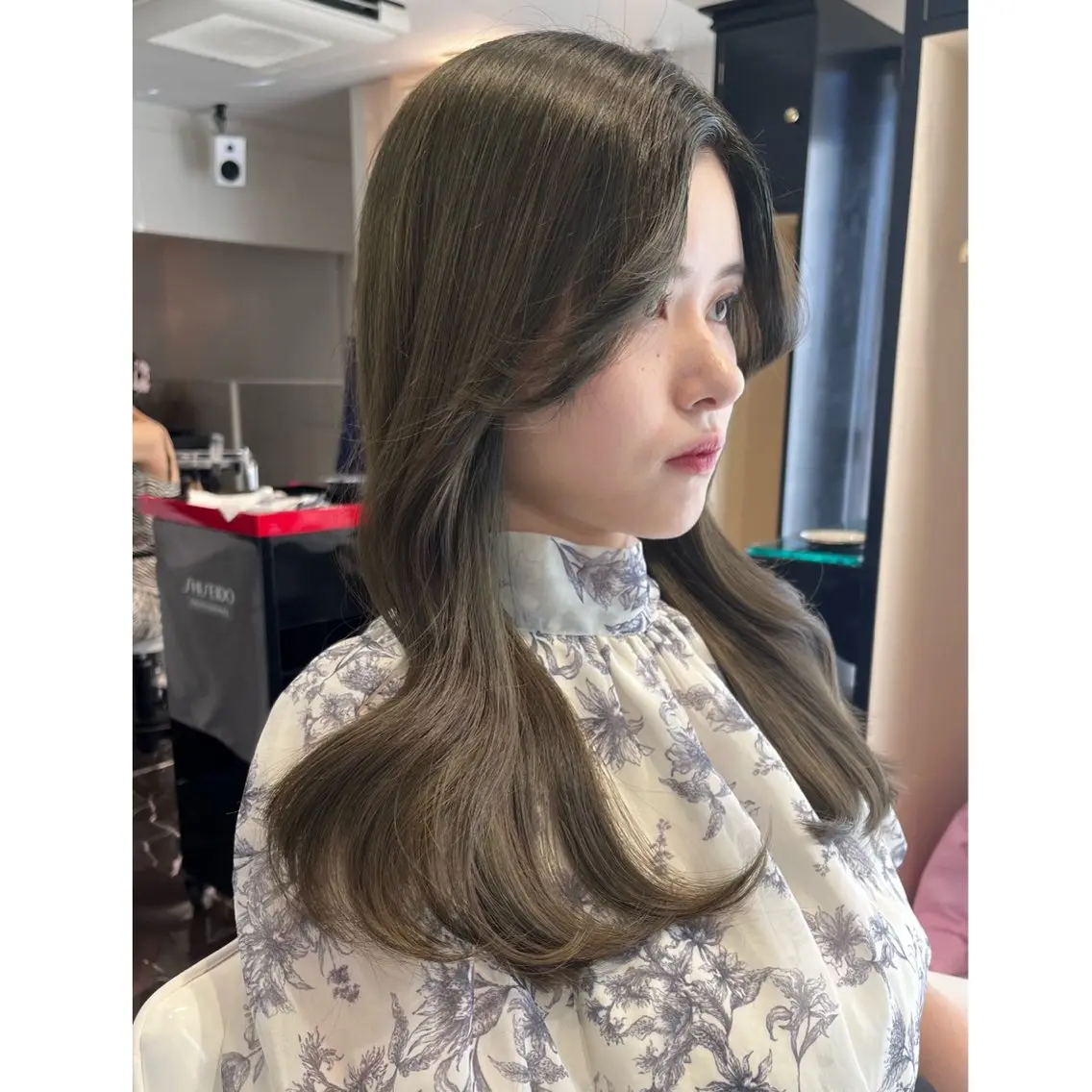ロング カラー ブリーチ カット ヘアカラー miyu /トレンド カラー×艶髪のヘアスタイル