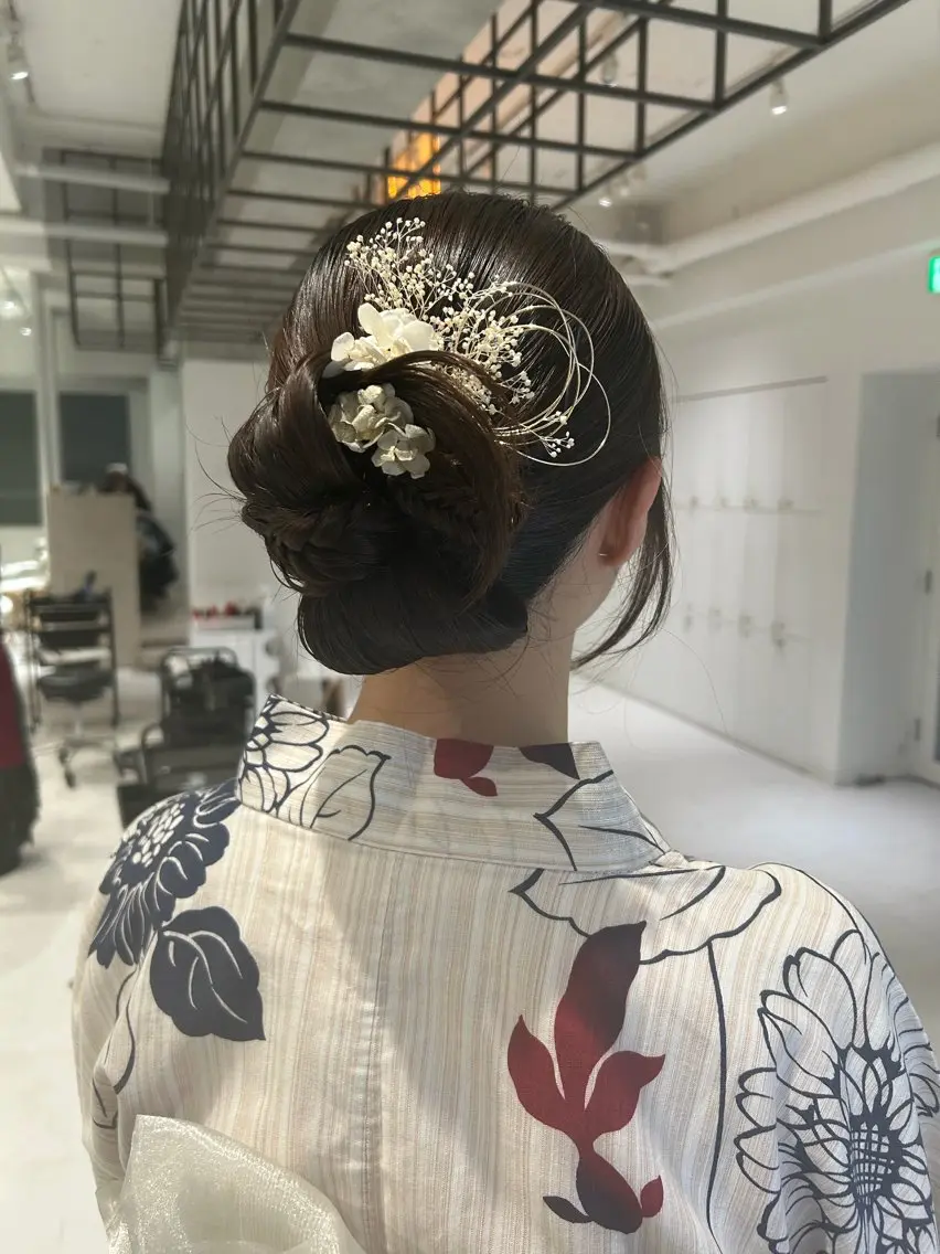 ヘアアレンジ 透明感カラー✮*｡ﾟ ayunaのヘアスタイル