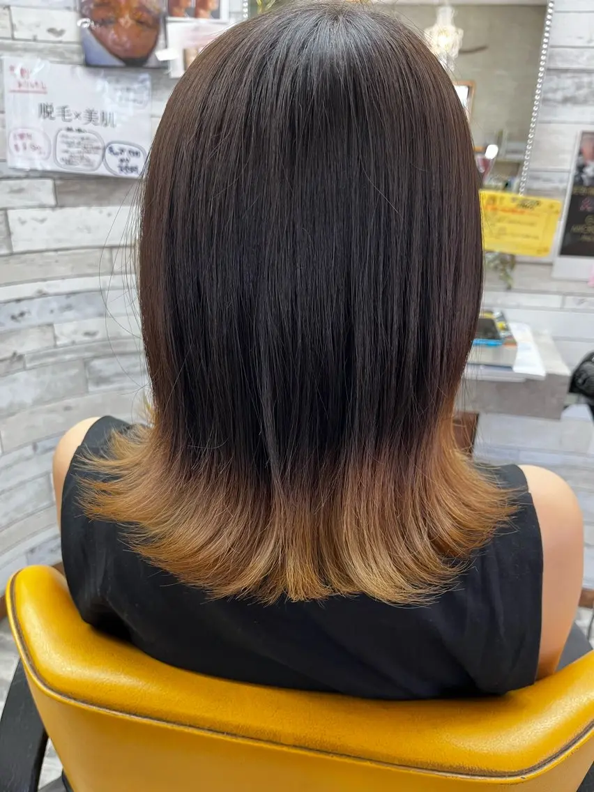 ミディアム カラー ブリーチ 外ハネヘア 大坪 拓斗のヘアスタイル