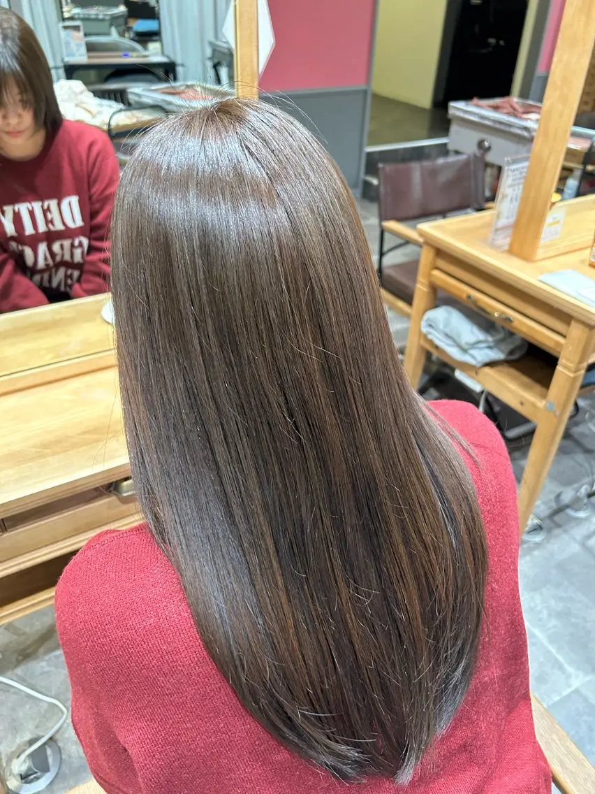 カラー ベージュカラー オリーブベージュ LaBless うえのあかねのヘアスタイル