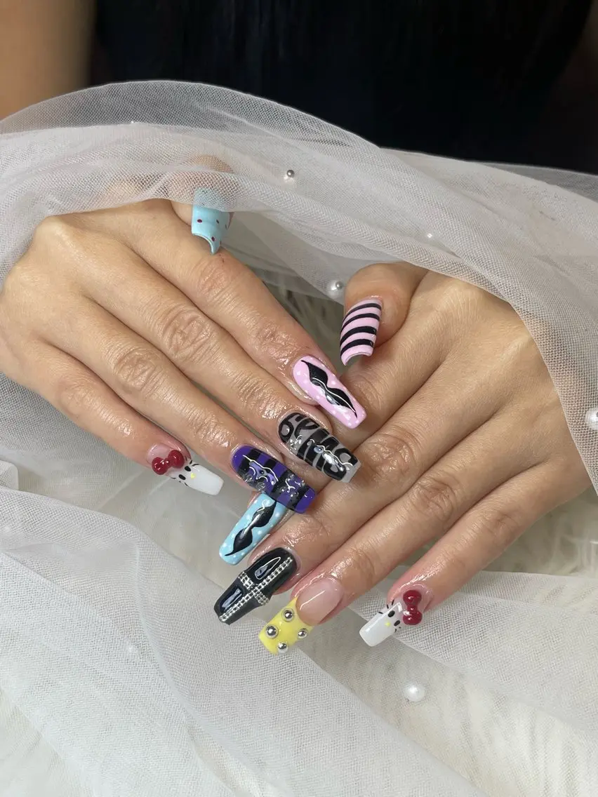 ネイル ハンドネイル NiJi Nailsのネイルデザイン