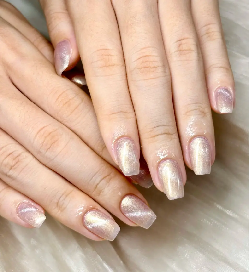 ネイル キラキラネイル マグネットネイル ピンク ETE LUNA NAILのネイルデザイン