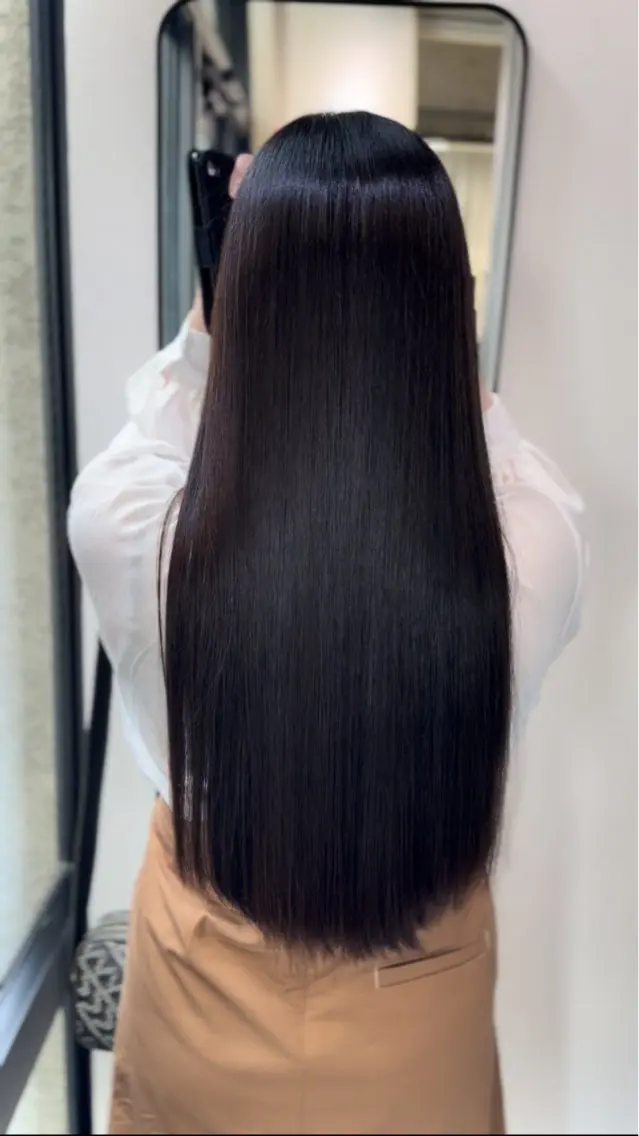 ロング カット ヘアカラー 縮毛矯正 トリートメント JYO 髪質改善専門家のヘアスタイル