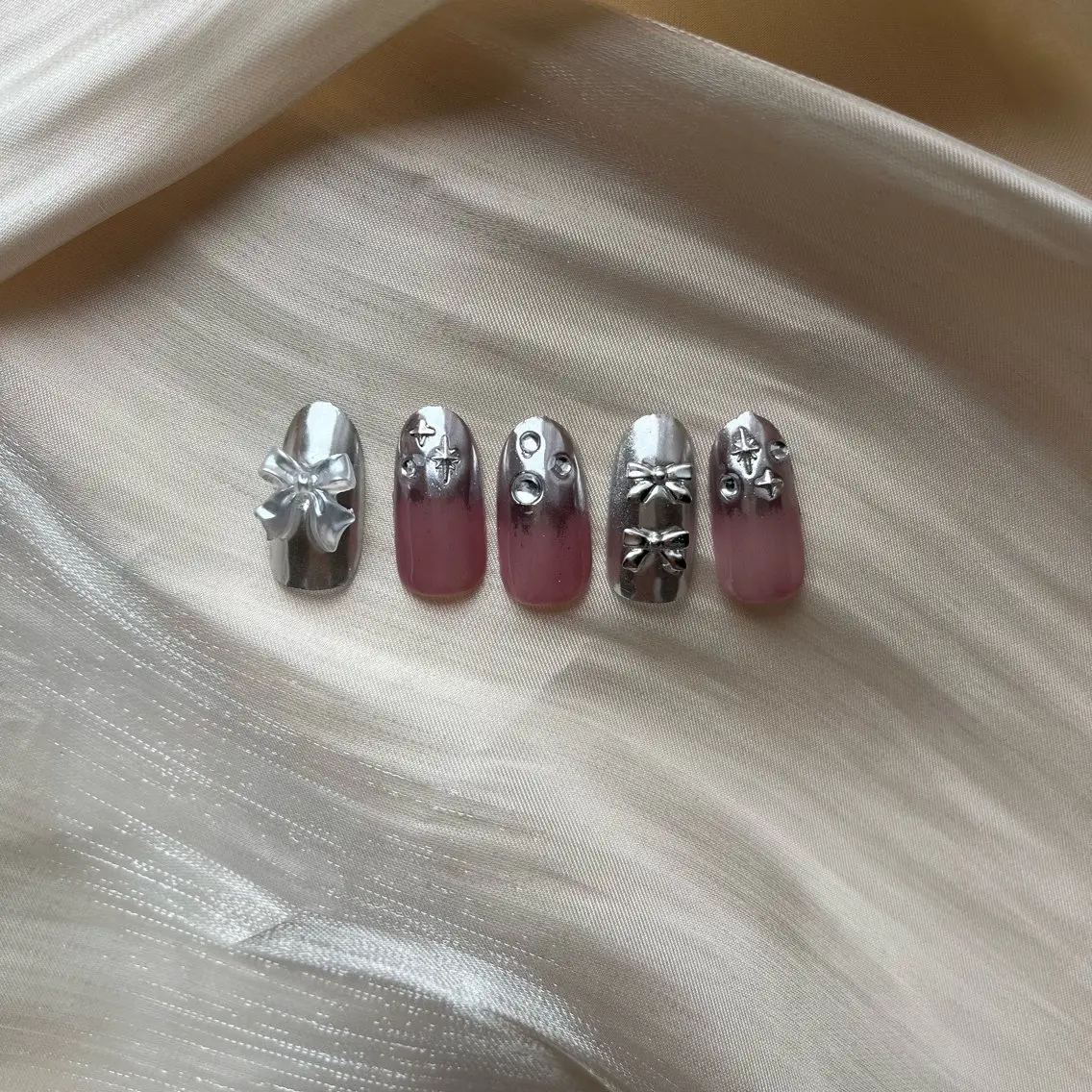 ネイル neroria nailのネイルデザイン