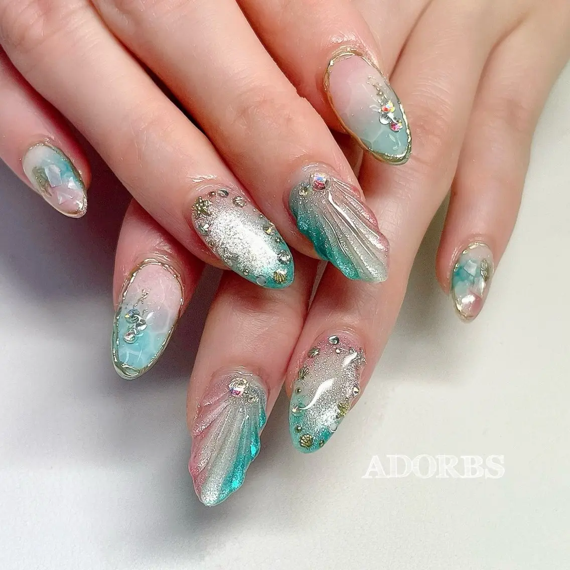 ネイル ハンドネイル ADORBS ✩上福岡のネイルデザイン
