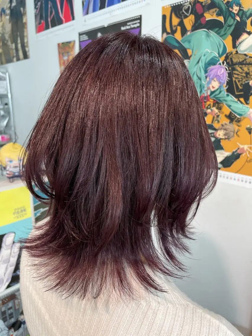 ミディアム カラー ブリーチ ブラウンカラー ダブルカラー ラベンダーカラー ラベンダーブラウン ヘアカラー インナーカラー 推し ブリーチ  髪質改善のヘアスタイル