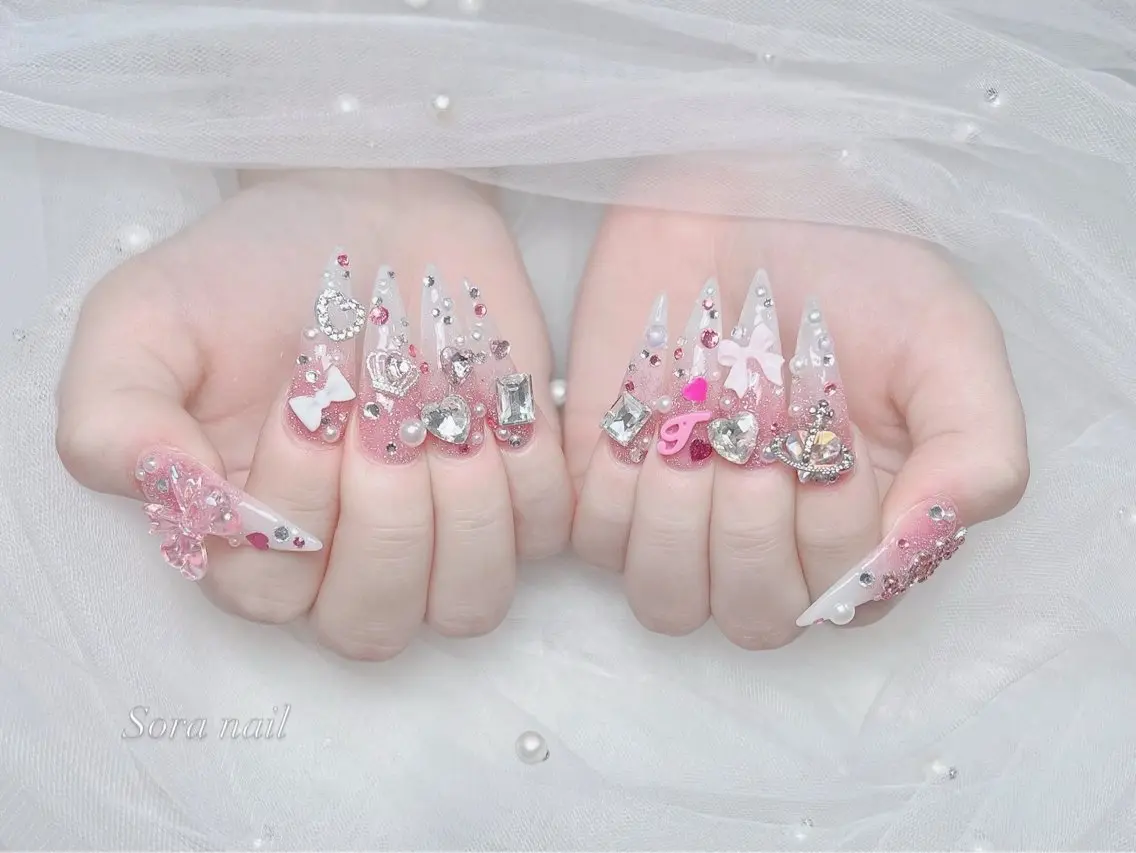 ネイル チークネイル 長さ出し フレンチネイル ジェルネイル ガーリー Sora Nail Studioのネイルデザイン