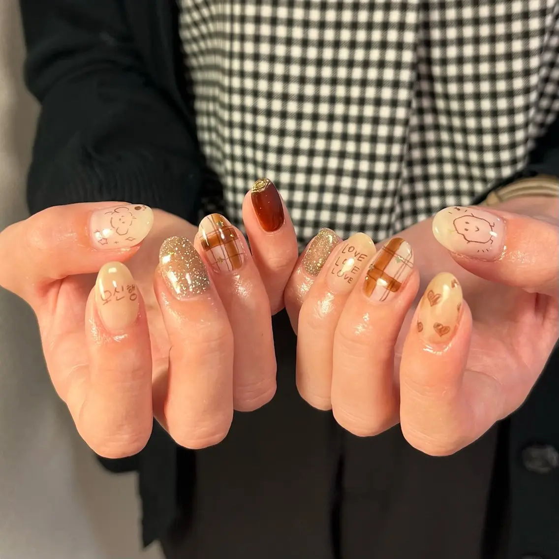 ネイル ハンドネイル neroria nailのネイルデザイン