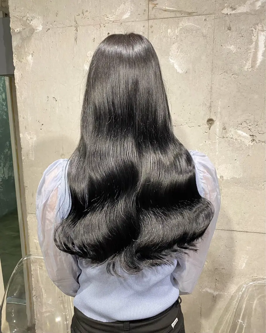 カラー ヘアアレンジ 💖似合わせカラー ブリーチ💖レイヤーのヘアスタイル