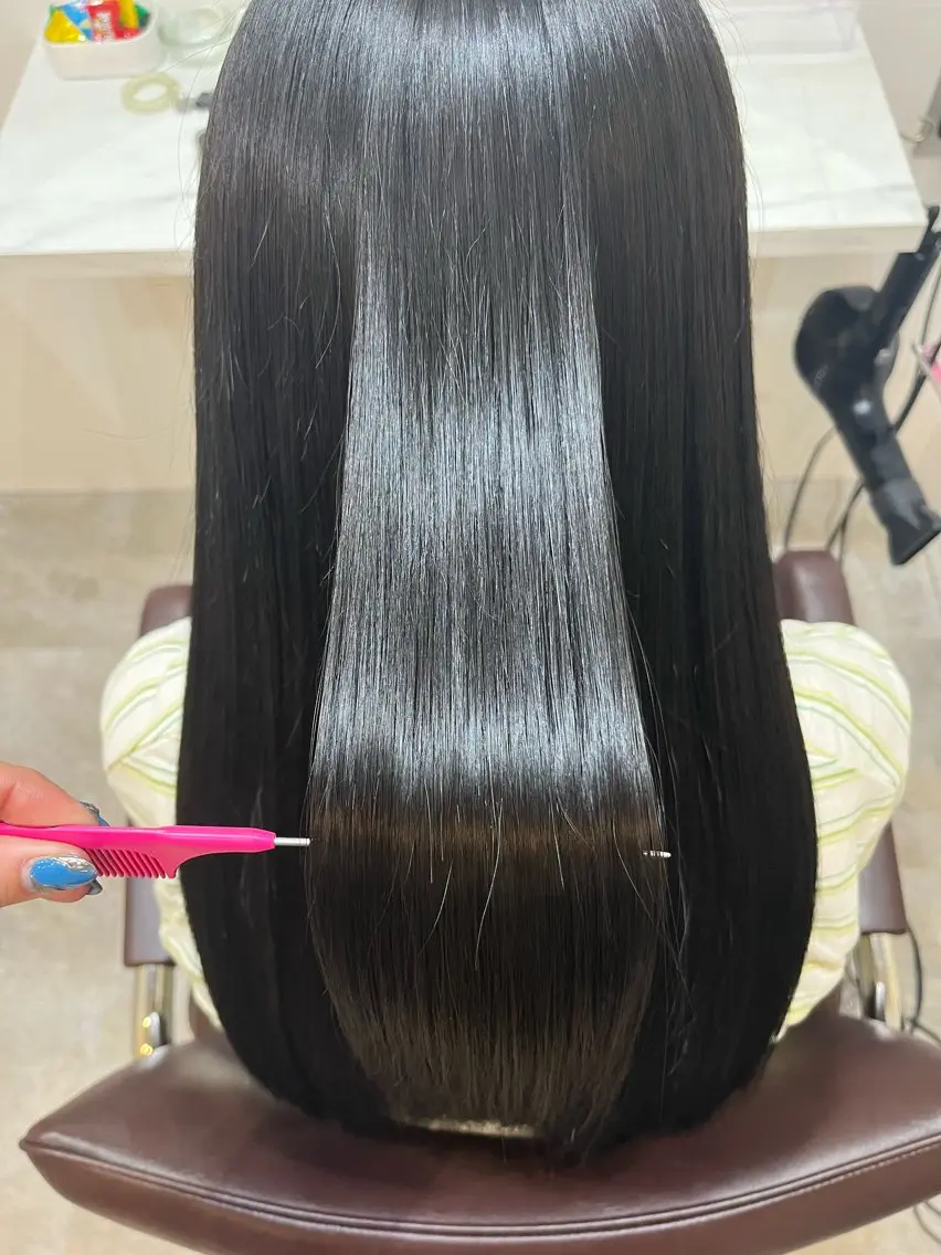 ロング カット ヘアカラー トリートメント 【髪質改善 艶髪】 布川 莉穂のヘアスタイル