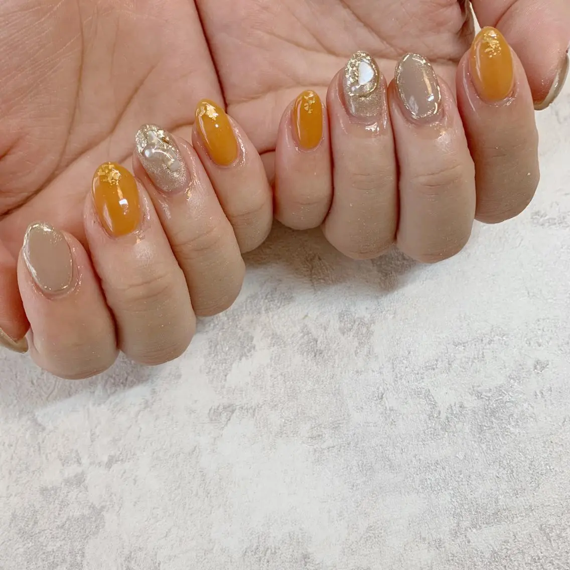 ６本アートの写真